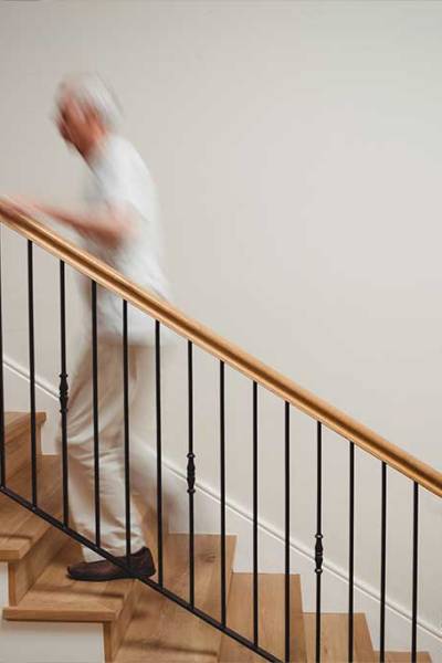 hardwood-stairinstallation-service-premium-wood-floors